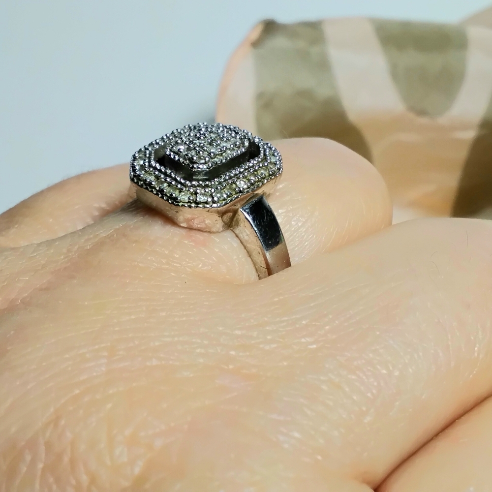 925 Silver Marcasite Ring Sz 9-1/2 - Picture 5 of 6